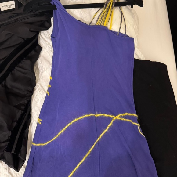 VERSACE 90’S RUNWAY DRESS - Picture 5 of 8